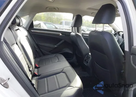 2018 Volkswagen Passat 2.0T Se from USA, damaged, VIN 1VWBA7A33JC015287